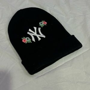 GUCCI Bloom Beanie NY
